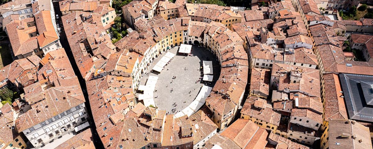 piazza dell'anfiteatro